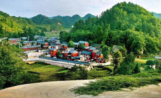 開(kāi)陽(yáng)縣城關(guān)鎮(zhèn)石頭村鄉(xiāng)村旅游區(qū)開(kāi)發(fā)項(xiàng)目