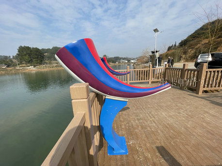 重慶卡帕奇網(wǎng)紅游樂(lè)設(shè)備與吶喊噴泉全攻略 廠(chǎng)家信息、高清圖片及景區(qū)管理服務(wù)